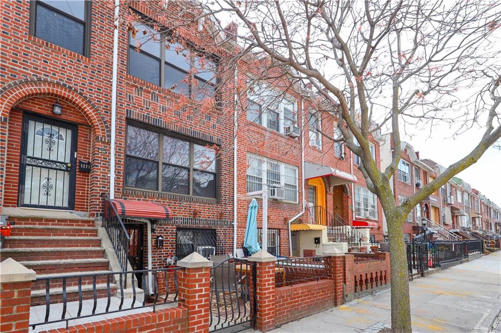 1271 Tabor Court Bensonhurst Brooklyn NY 11219