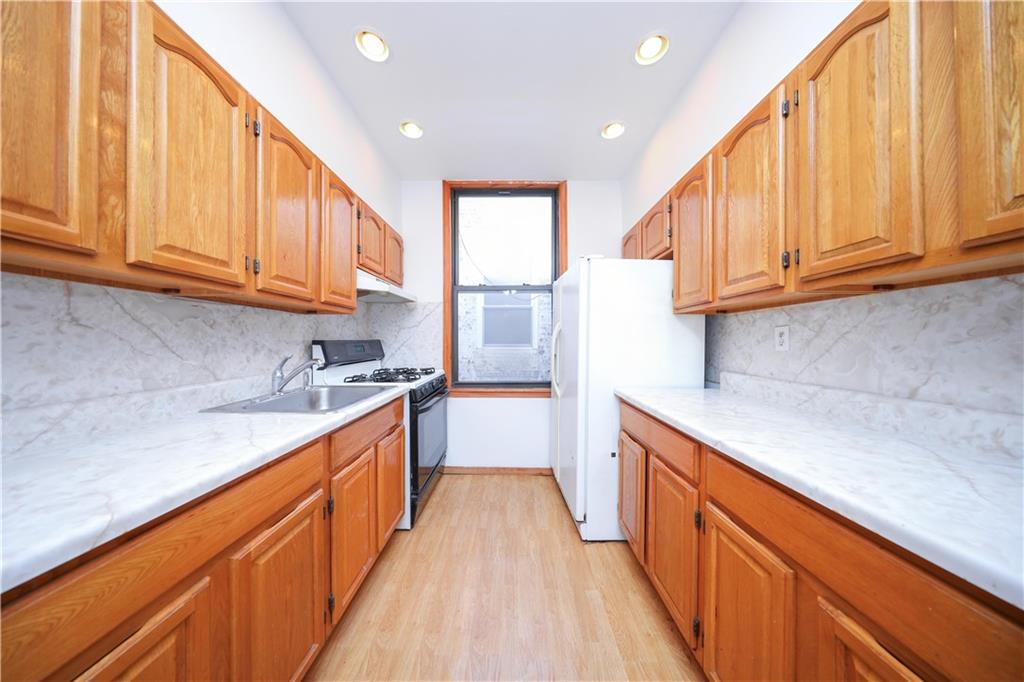 1271 Tabor Court Bensonhurst Brooklyn NY 11219