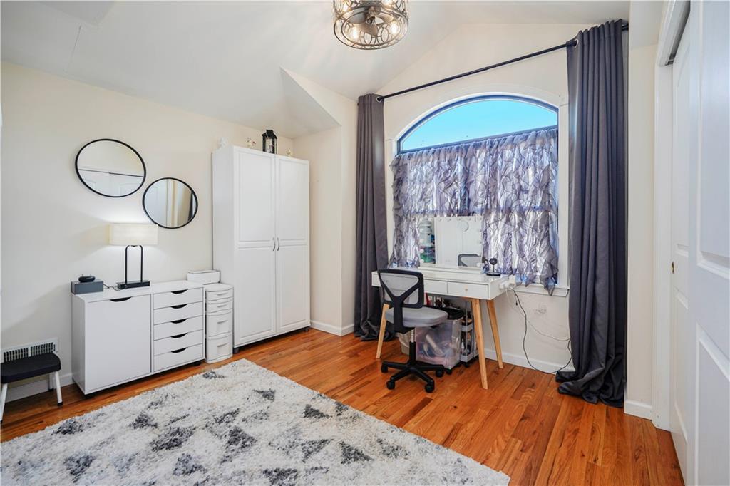 39 Plumtree Lane Woodrow Staten Island NY 10309