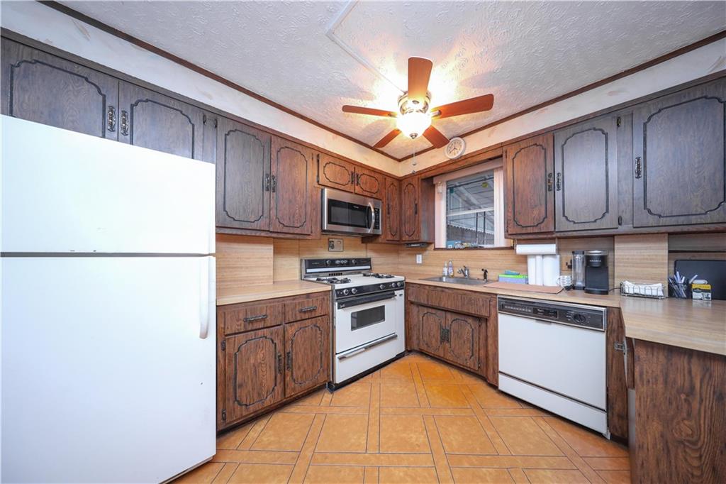 8857 16th Avenue Bensonhurst Brooklyn NY 11214
