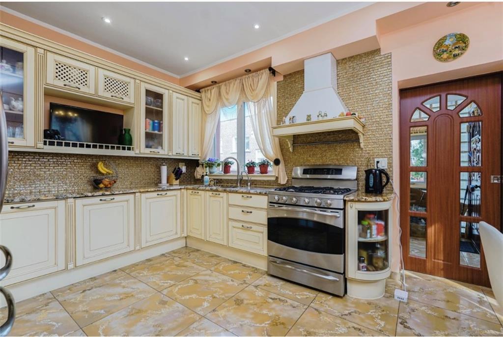 2623 Avenue Y Sheepshead Bay Brooklyn NY 11235