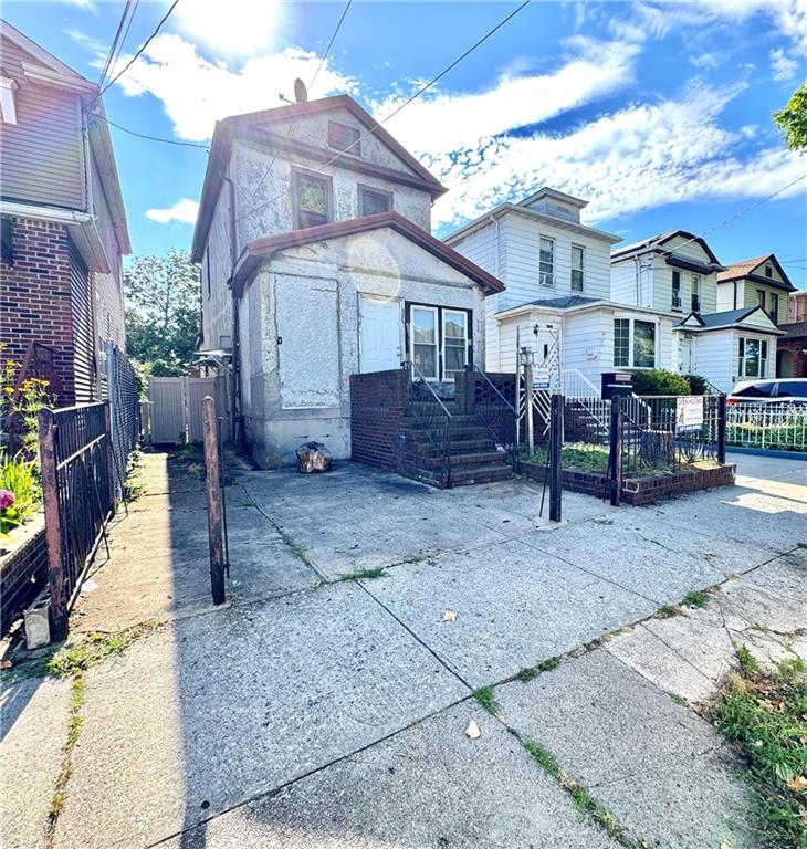 2526 East 22nd Street Sheepshead Bay Brooklyn NY 11235