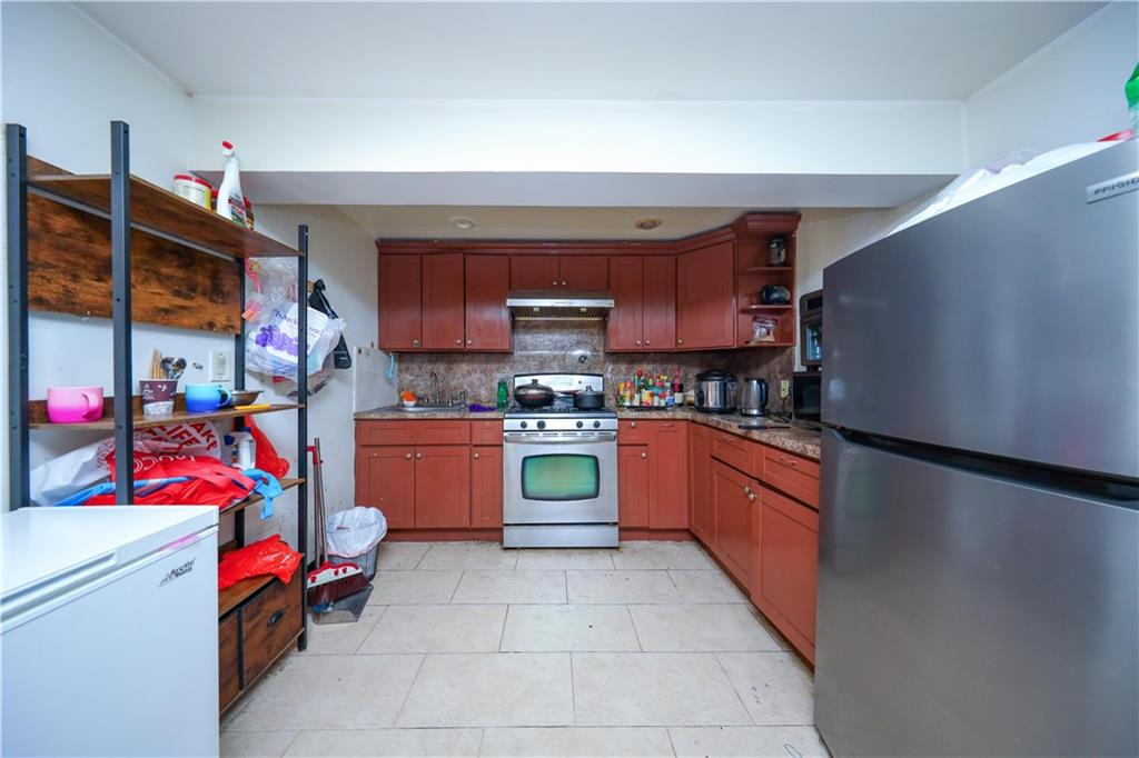 6910 10th Avenue Dyker Heights Brooklyn NY 11228