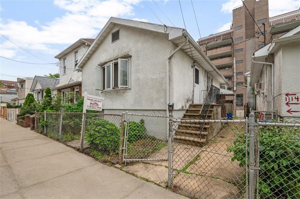 1114 Banner Avenue Sheepshead Bay Sheepshead Bay NY 11235