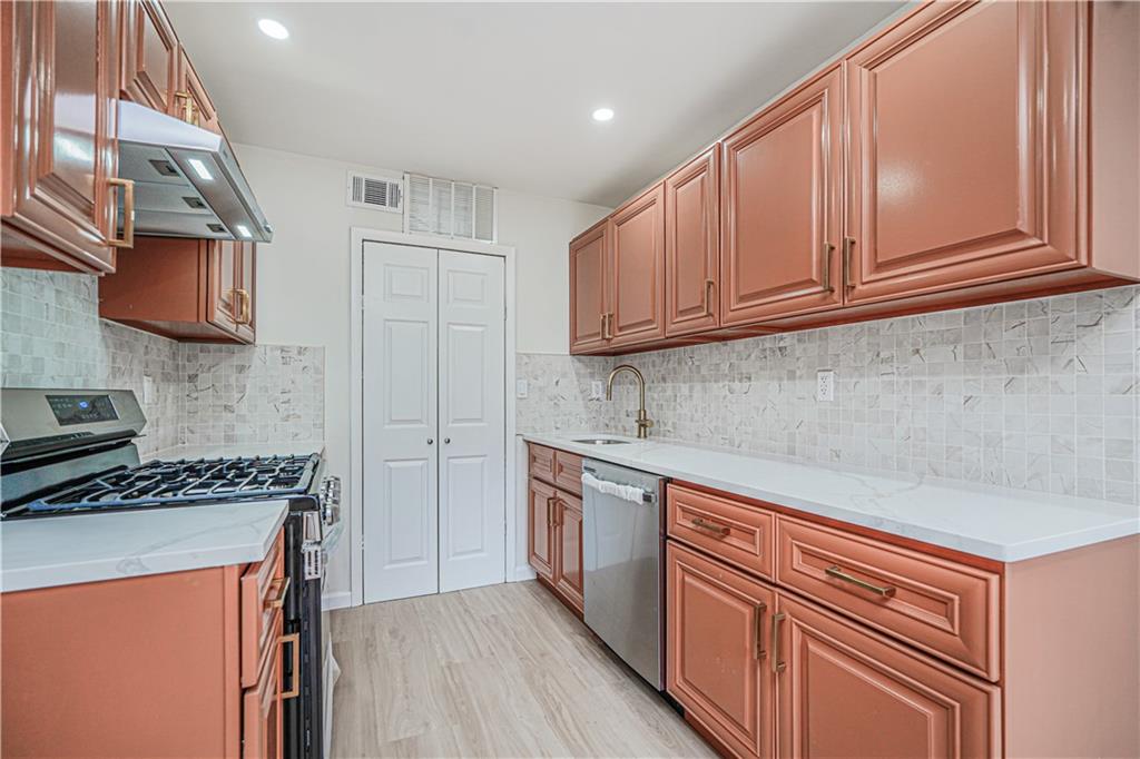 149 Pierpont Place New Springville Staten Island NY 10314