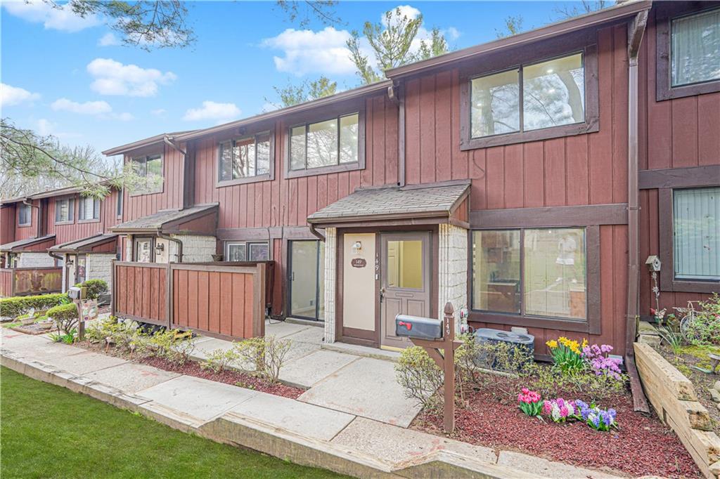 149 Pierpont Place New Springville Staten Island NY 10314