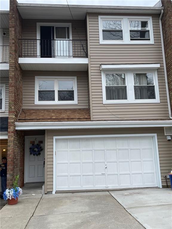 56 Whitaker Place Old Town Staten Island NY 10304