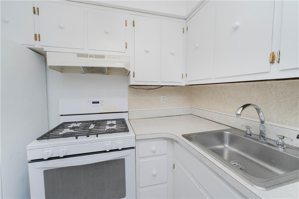 56 Whitaker Place Old Town Staten Island NY 10304