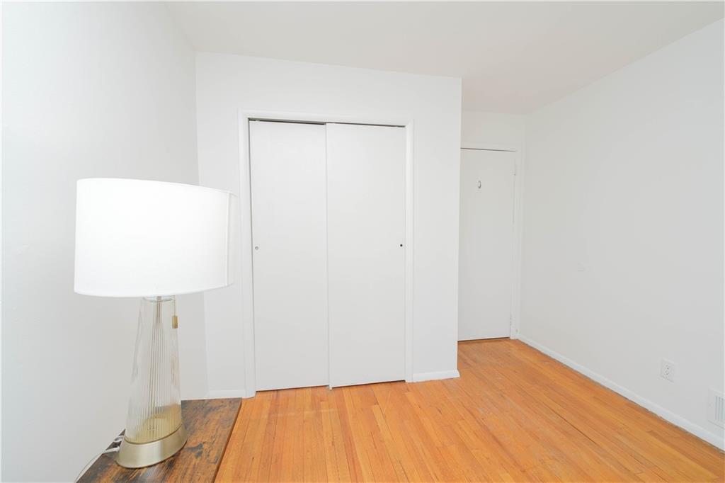 56 Whitaker Place Old Town Staten Island NY 10304