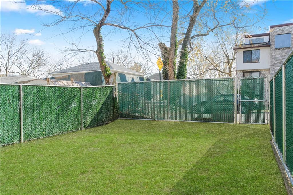 56 Whitaker Place Old Town Staten Island NY 10304