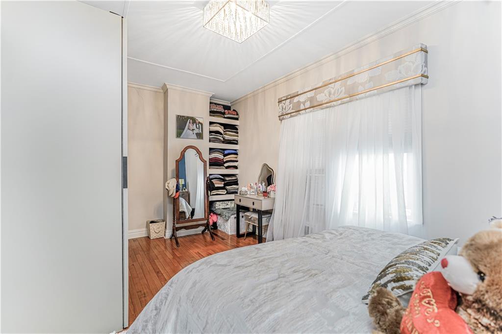 7915 23rd Avenue Bensonhurst Brooklyn NY 11214