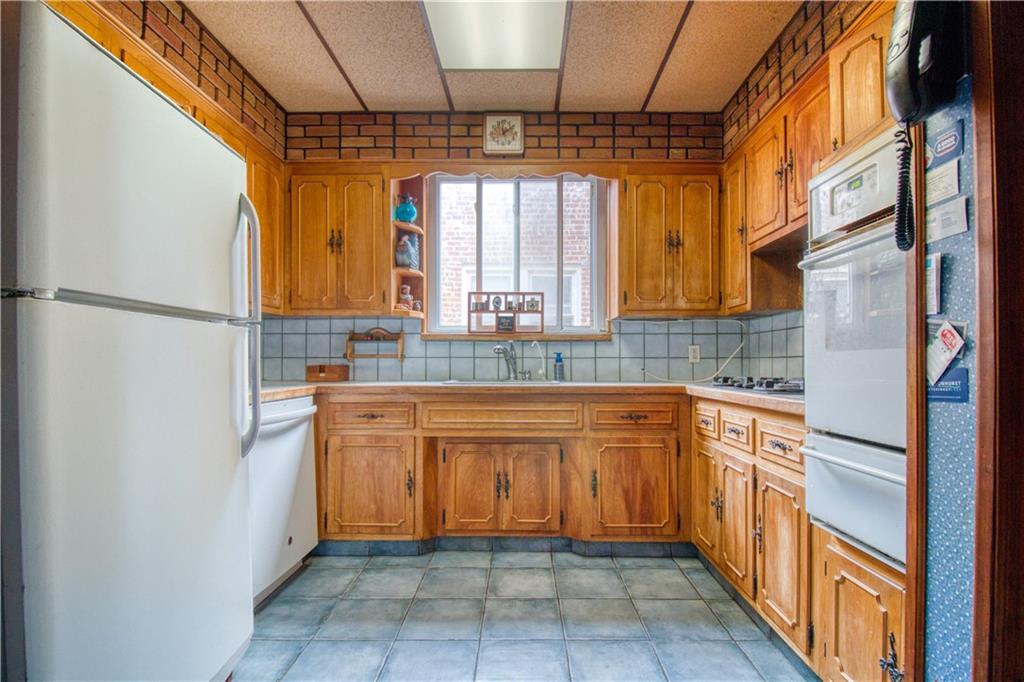 1943 70th Street Bensonhurst Brooklyn NY 11204