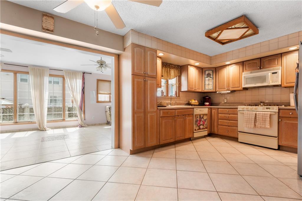 420 Stobe Avenue Midland Beach Staten Island NY 10306