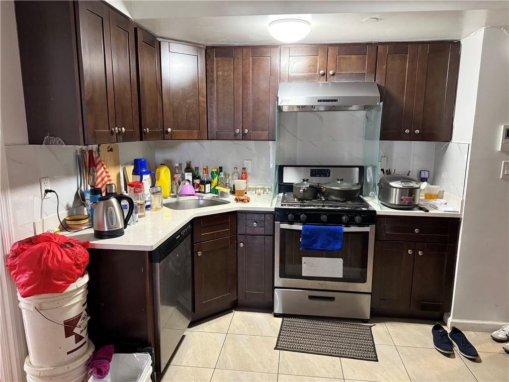 7516 Bay Parkway Bensonhurst Brooklyn NY 11214