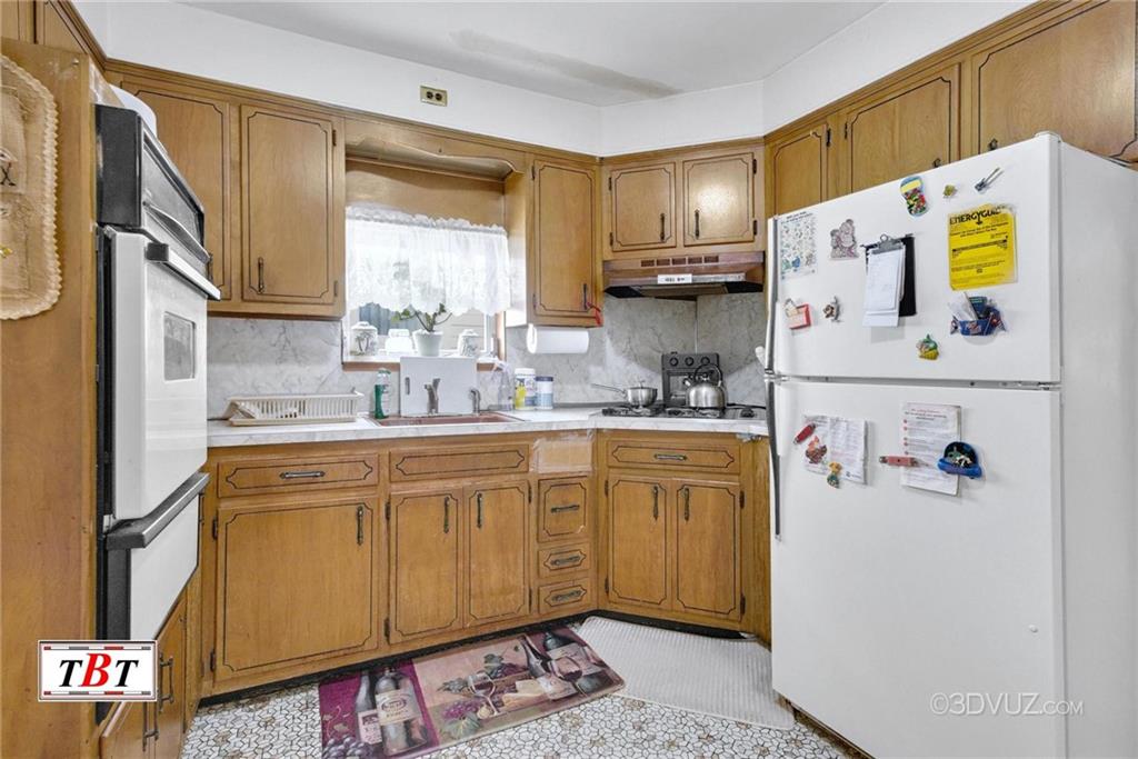 1378 East 93th Street Canarsie Brooklyn NY 11236