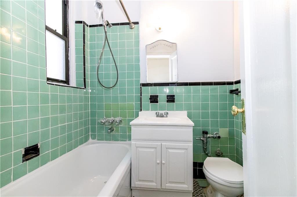 1610 Avenue P Midwood Brooklyn NY 11229
