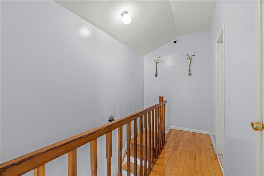 35 North Country Drive New Springville Staten Island NY 10314