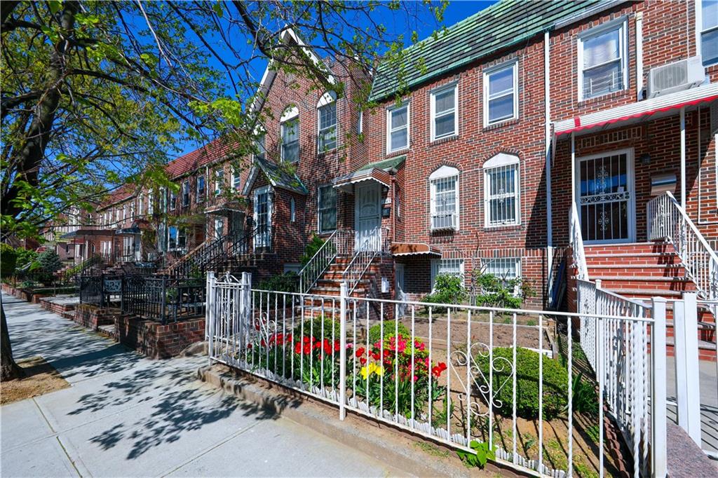 1945 East 29th Street Madison Brooklyn NY 11229
