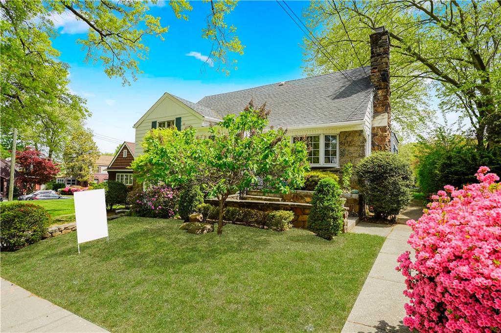 249 Slosson Avenue Staten Island NY 10314
