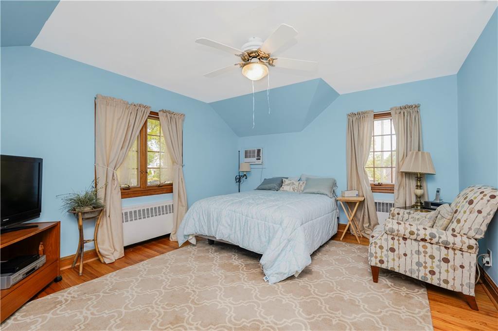 249 Slosson Avenue Staten Island NY 10314