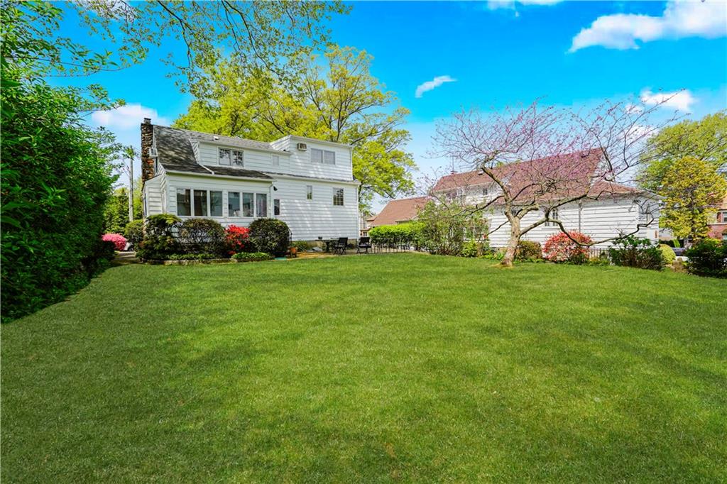 249 Slosson Avenue Staten Island NY 10314