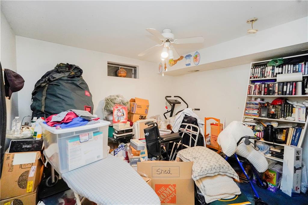 102 Lorraine Loop Rossville Staten Island NY 10309