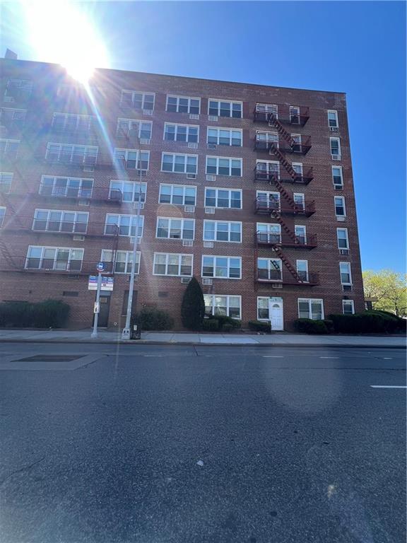 207 Ocean Parkway Kensington Brooklyn NY 11218