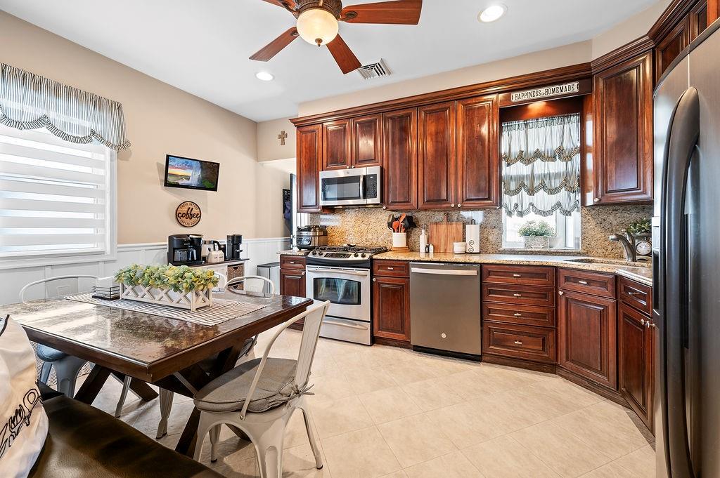 1142 Bay Ridge Parkway Dyker Heights Brooklyn NY 11228