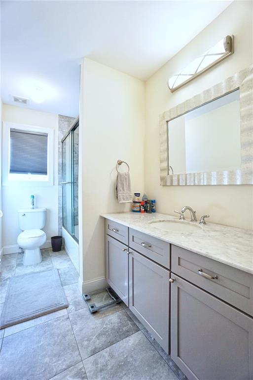 394 Page Avenue Tottenville Staten Island NY 10307