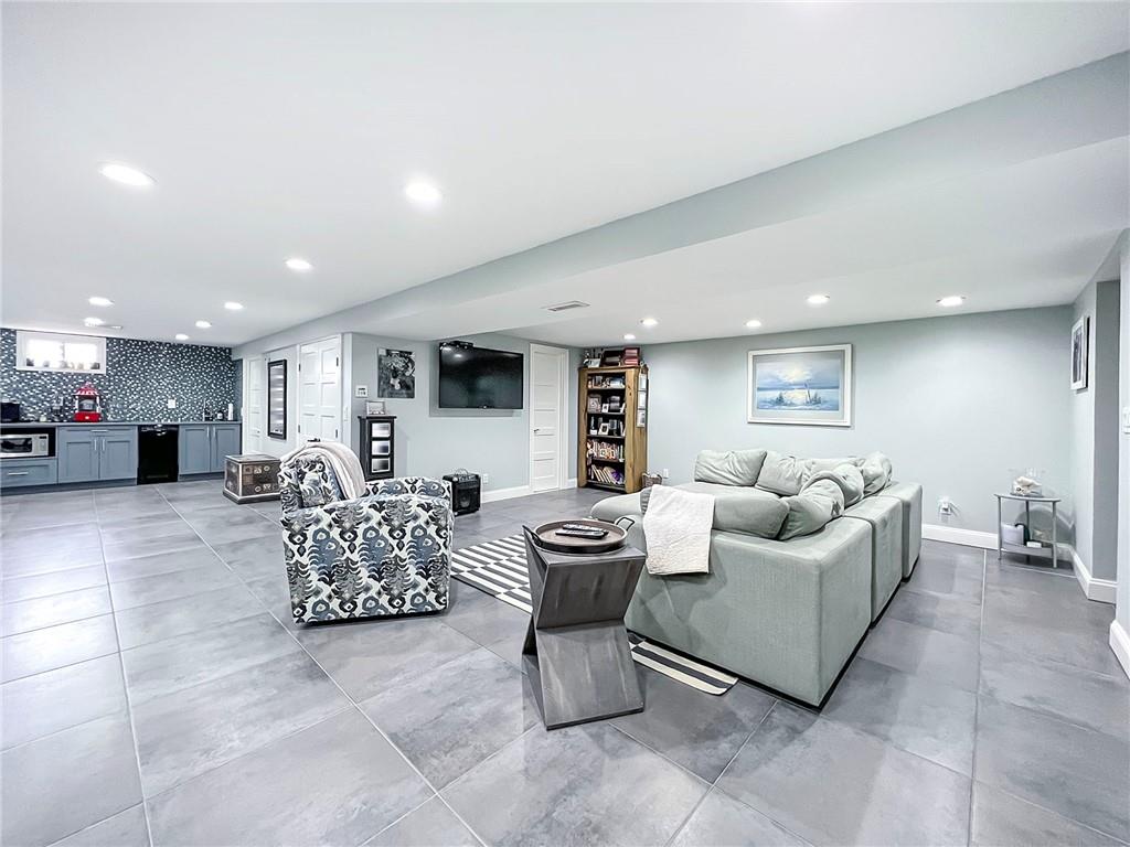 239 Sycamore Street Eltingville Staten Island NY 10312