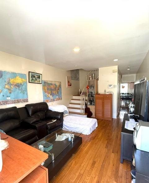 87 Steuben Street Concord Staten Island NY 10304