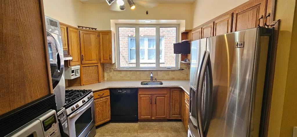 2357 East 28th Street Sheepshead Bay Brooklyn NY 11229