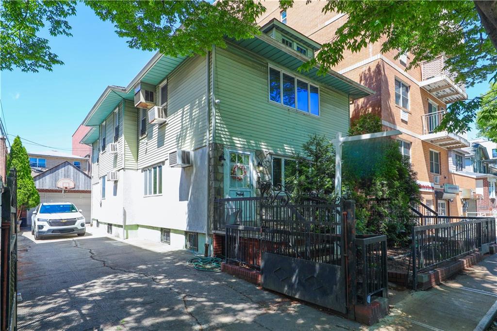 1464 West 5th Street Bensonhurst Brooklyn NY 11204