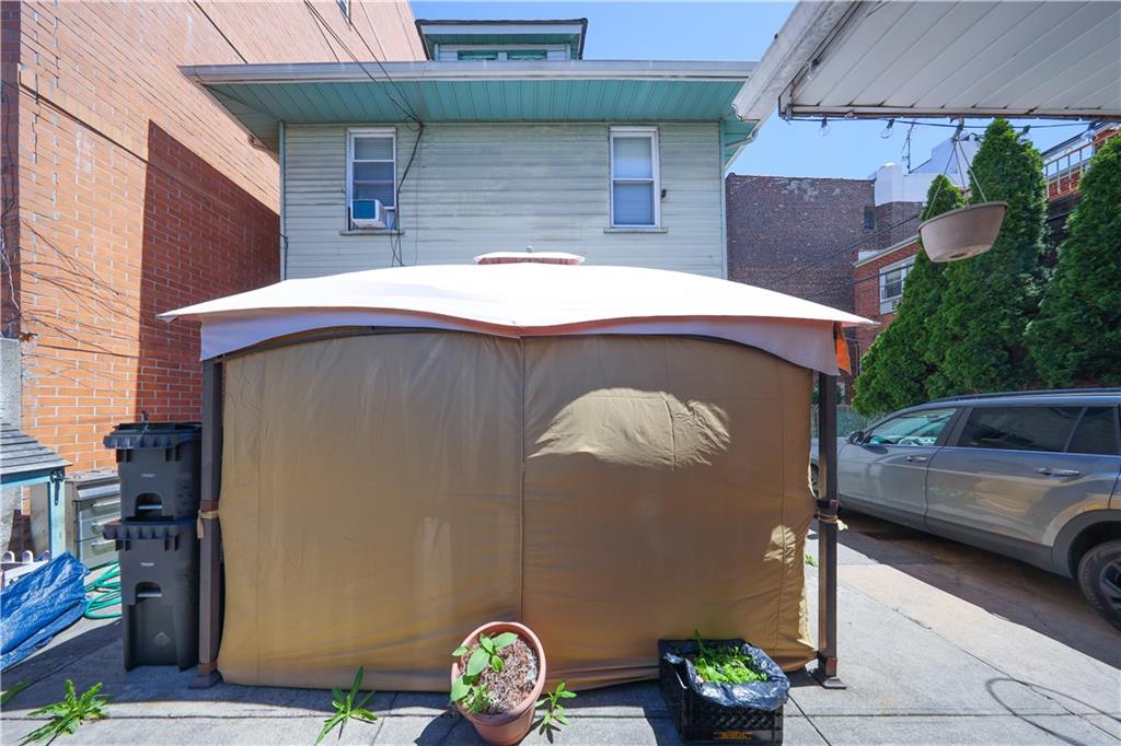 1464 West 5th Street Bensonhurst Brooklyn NY 11204
