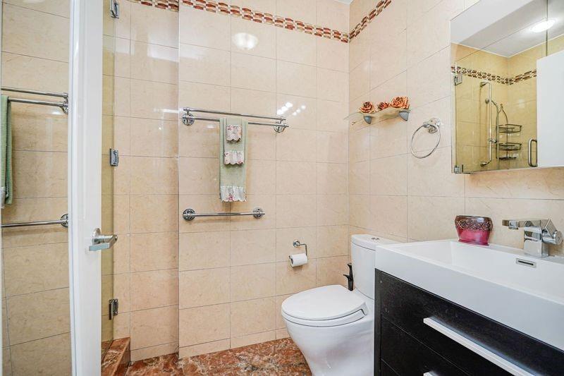 2113 Kings Highway Midwood Brooklyn NY 11229