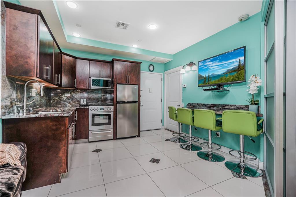 2113 Kings Highway Midwood Brooklyn NY 11229