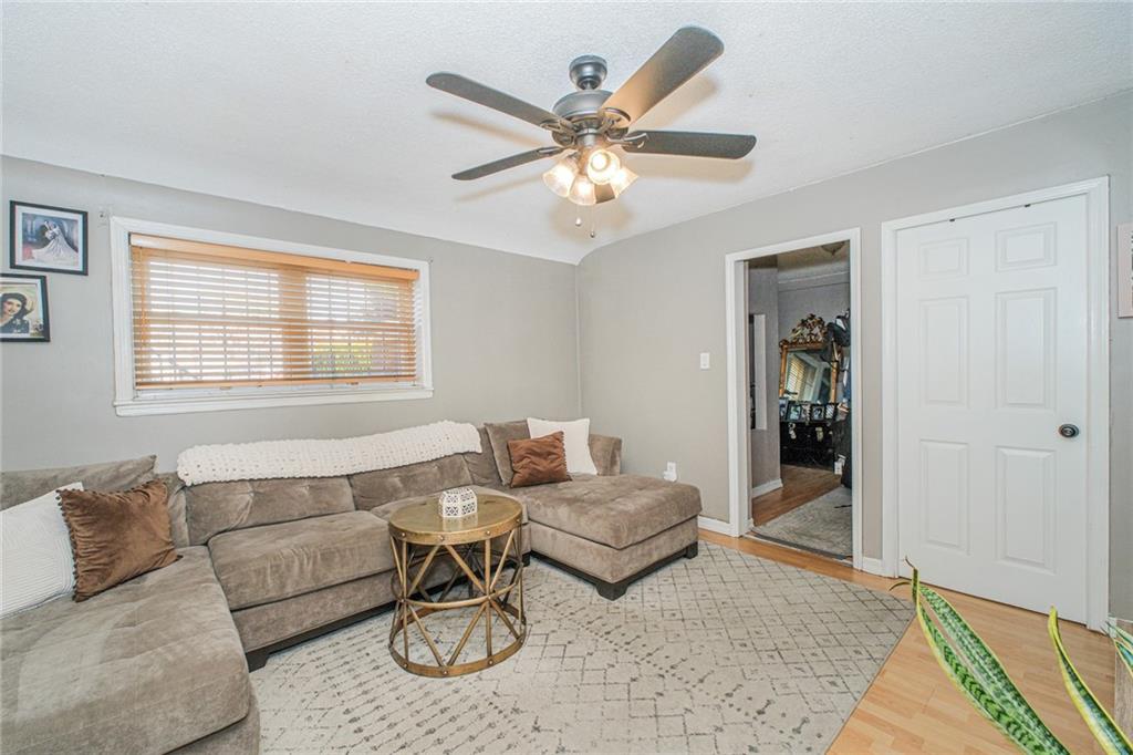 1960 Stillwell Avenue Bensonhurst Brooklyn NY 11223