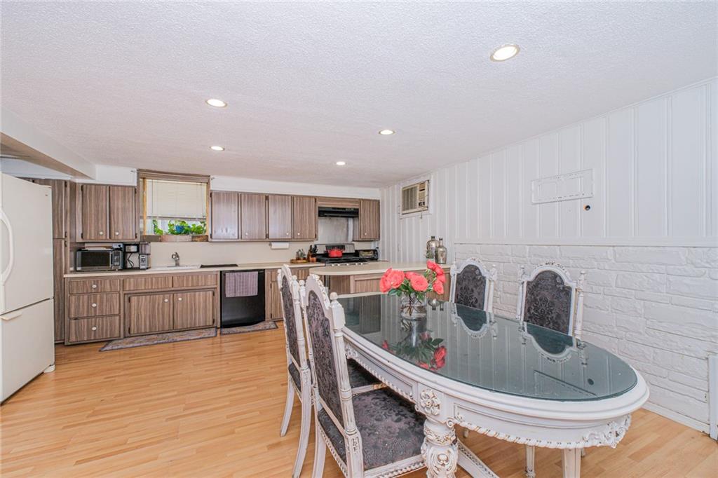 1960 Stillwell Avenue Bensonhurst Brooklyn NY 11223