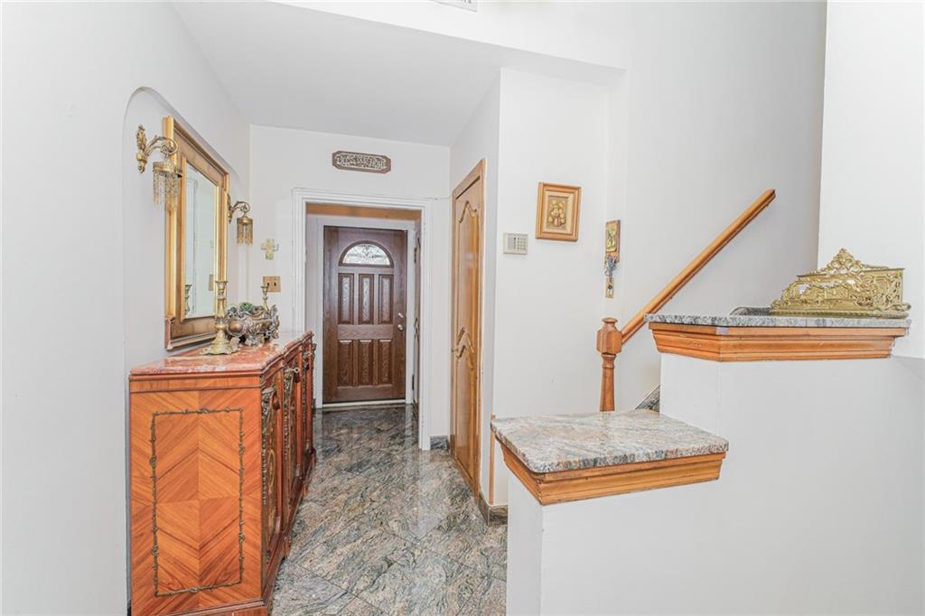 1960 Stillwell Avenue Bensonhurst Brooklyn NY 11223