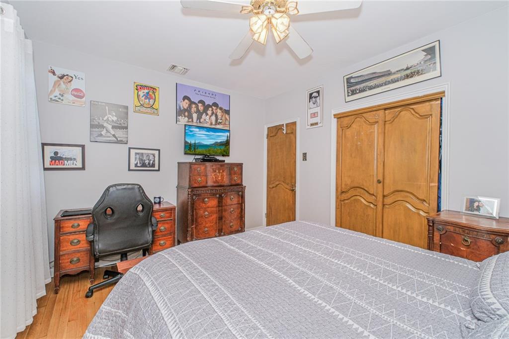 1960 Stillwell Avenue Bensonhurst Brooklyn NY 11223
