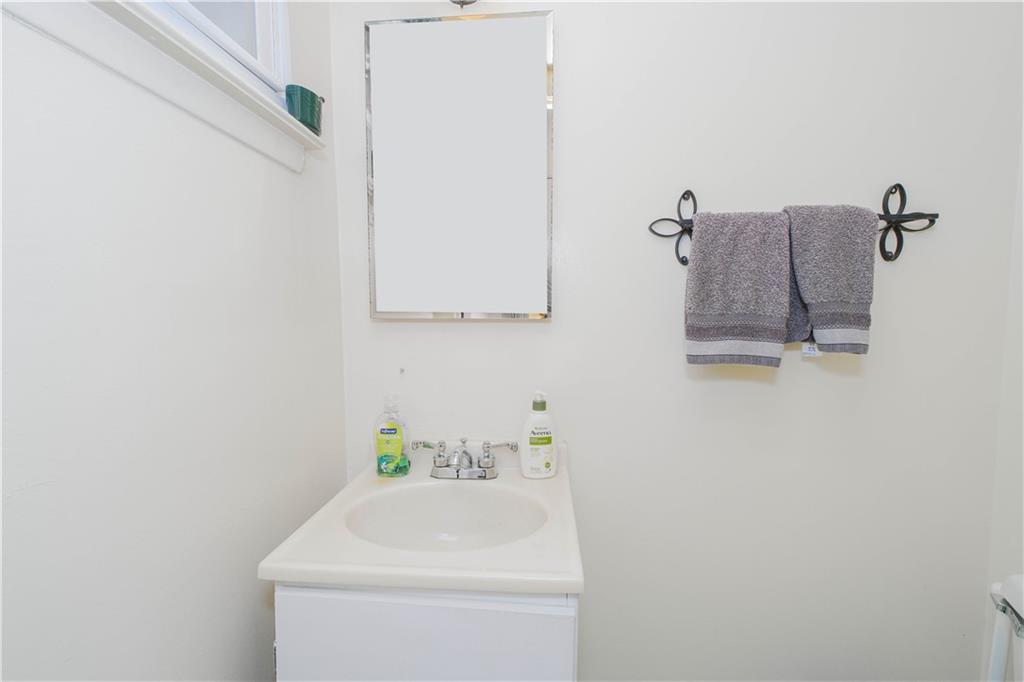 203 Ardmore Avenue Willowbrook Staten Island NY 10314