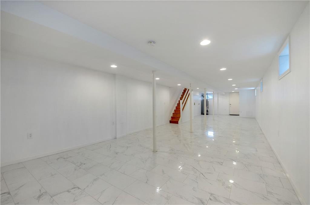 394 Linden Boulevard East Flatbush Brooklyn NY 11203