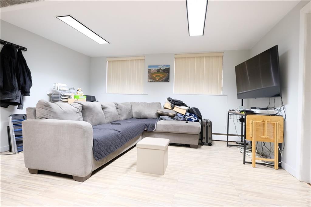 8666 24th Avenue Bensonhurst Brooklyn NY 11214