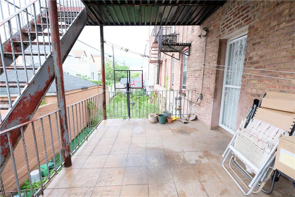 8666 24th Avenue Bensonhurst Brooklyn NY 11214