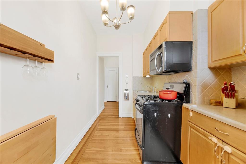 7201 4th Avenue Bay Ridge Brooklyn NY 11209