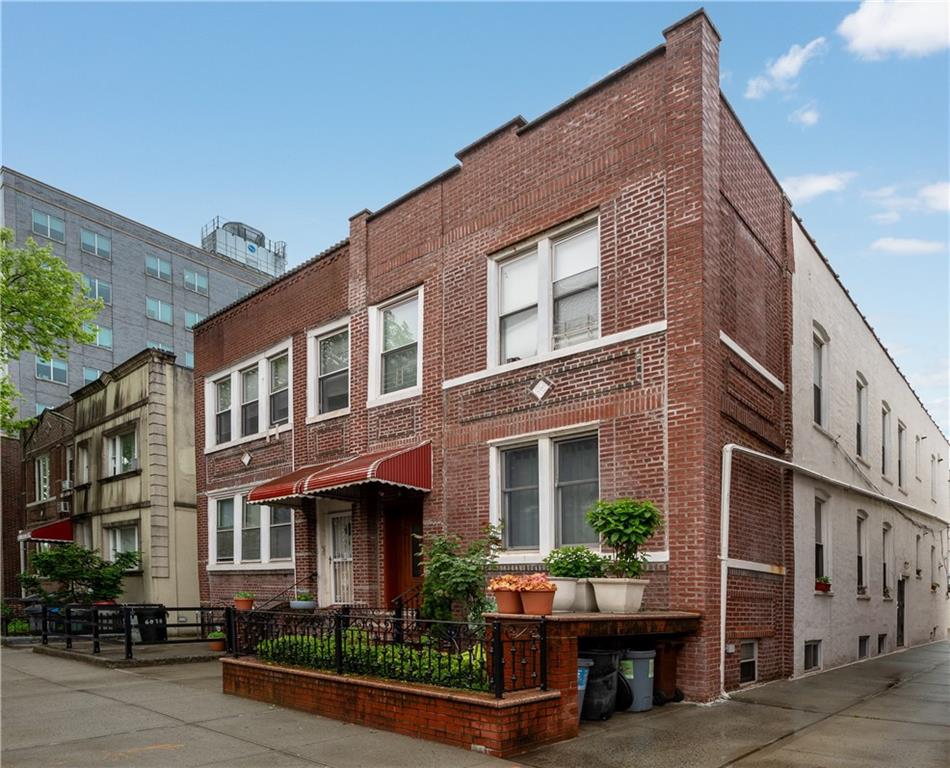 2154 60th Street Borough Park Brooklyn NY 11204