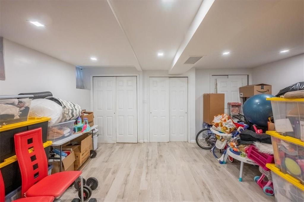 2154 60th Street Borough Park Brooklyn NY 11204