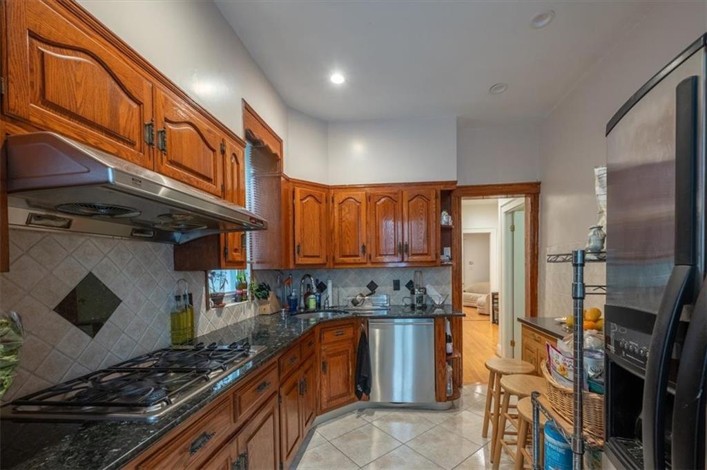 2154 60th Street Borough Park Brooklyn NY 11204