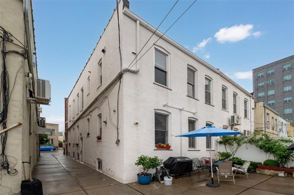 2154 60th Street Borough Park Brooklyn NY 11204