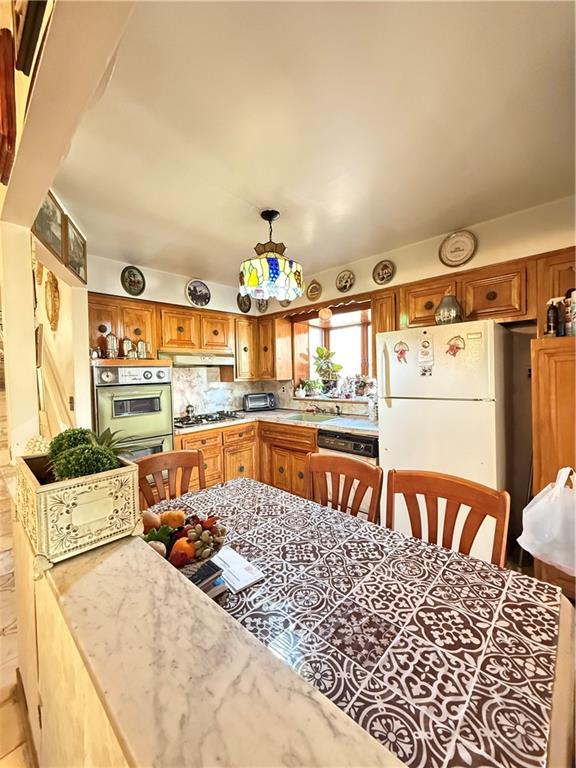 52 Bay 22nd Street Bensonhurst Brooklyn NY 11214